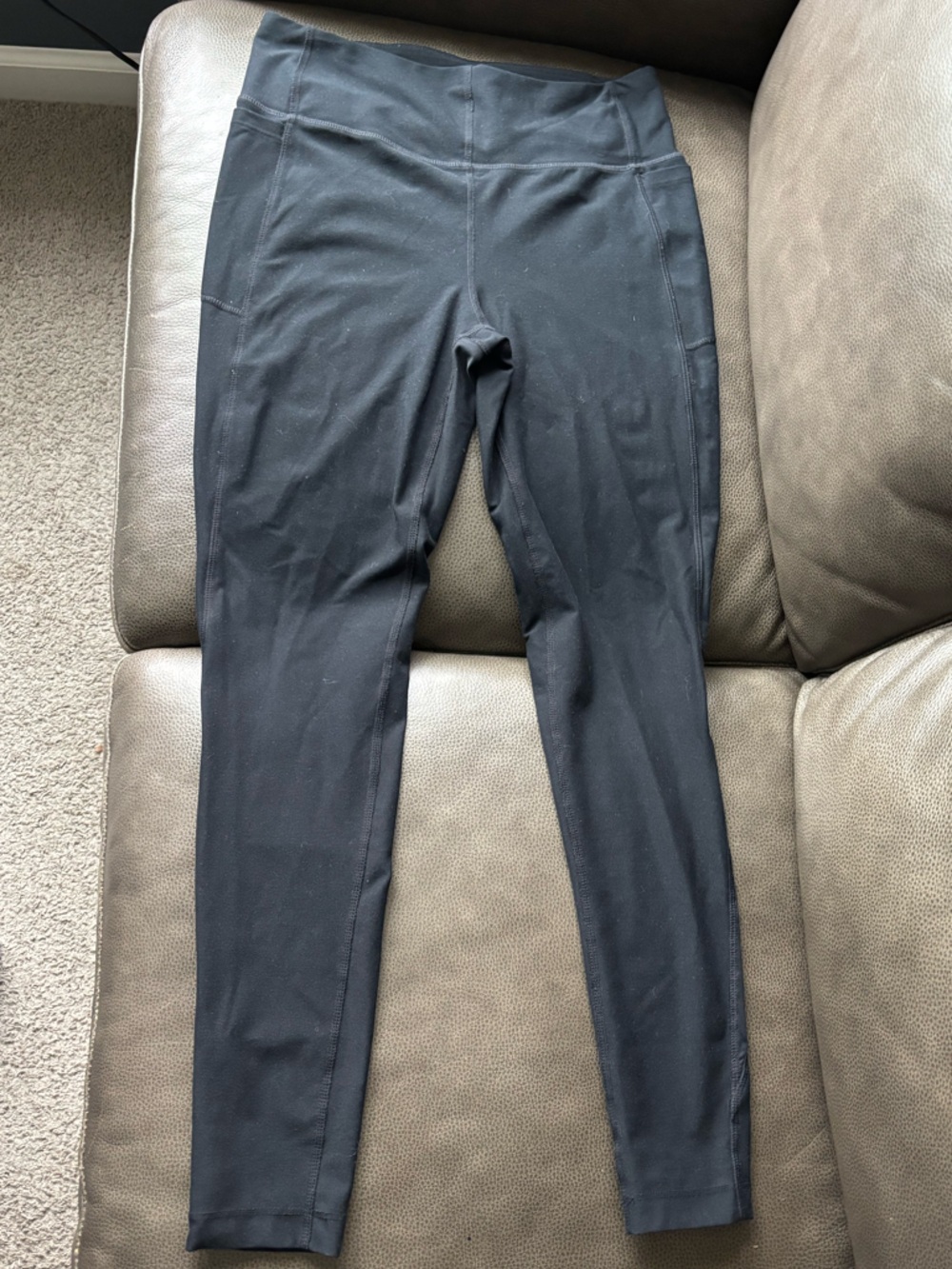 Mondetta Black High-Waist Performance Leggings Medium